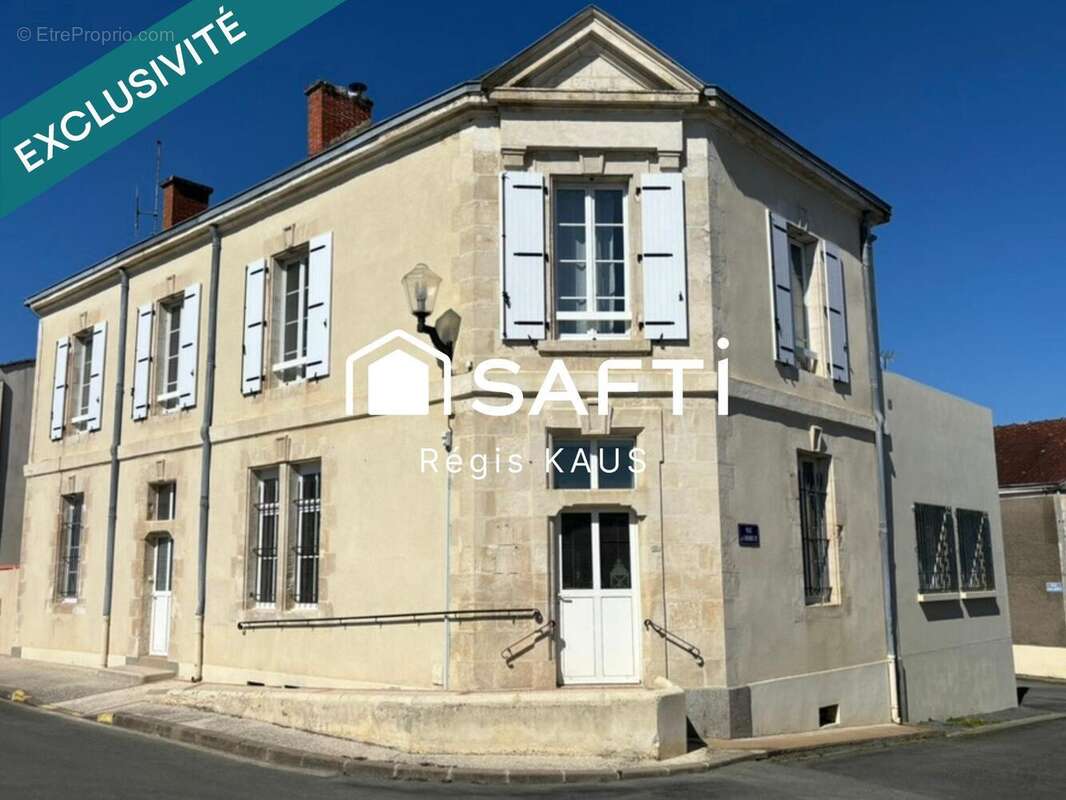 Photo 9 - Maison à NALLIERS