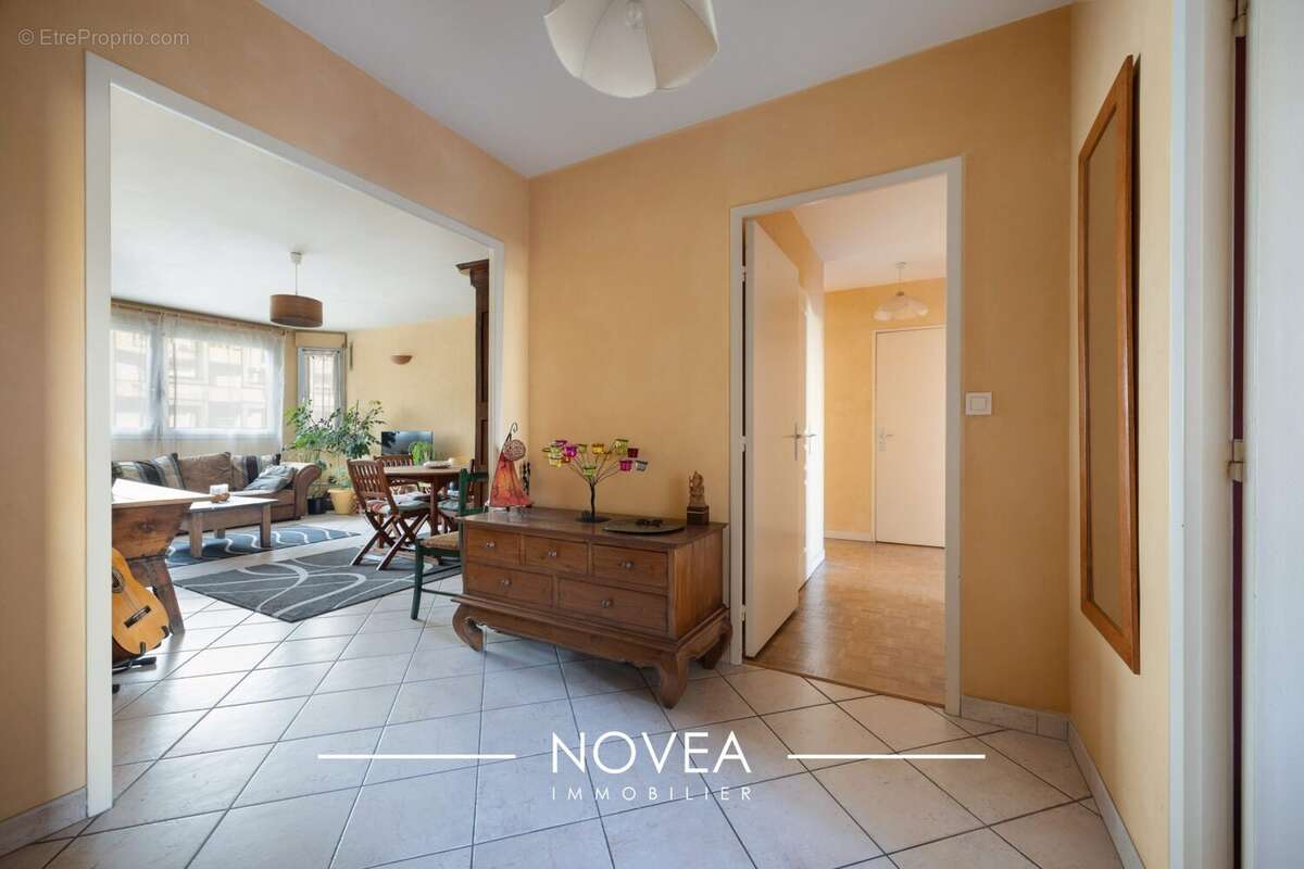 Appartement à LYON-6E