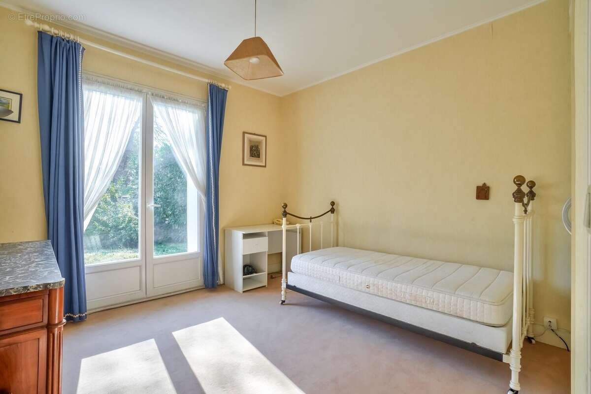 Maison à LE VESINET