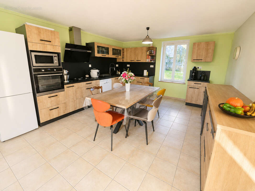 Maison à BUJALEUF