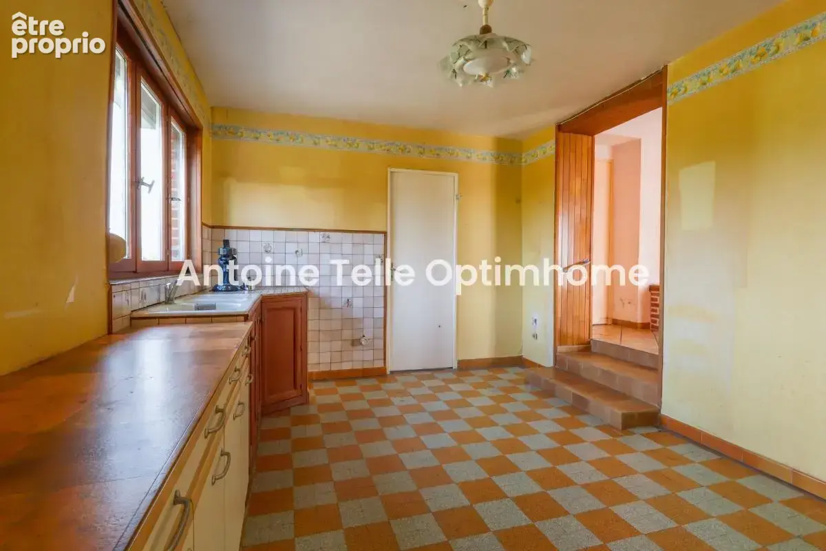 La Groise - Maison individuelle avec grange sur terrain de 950m² - Opportunité de rénovation à saisir - photo 8