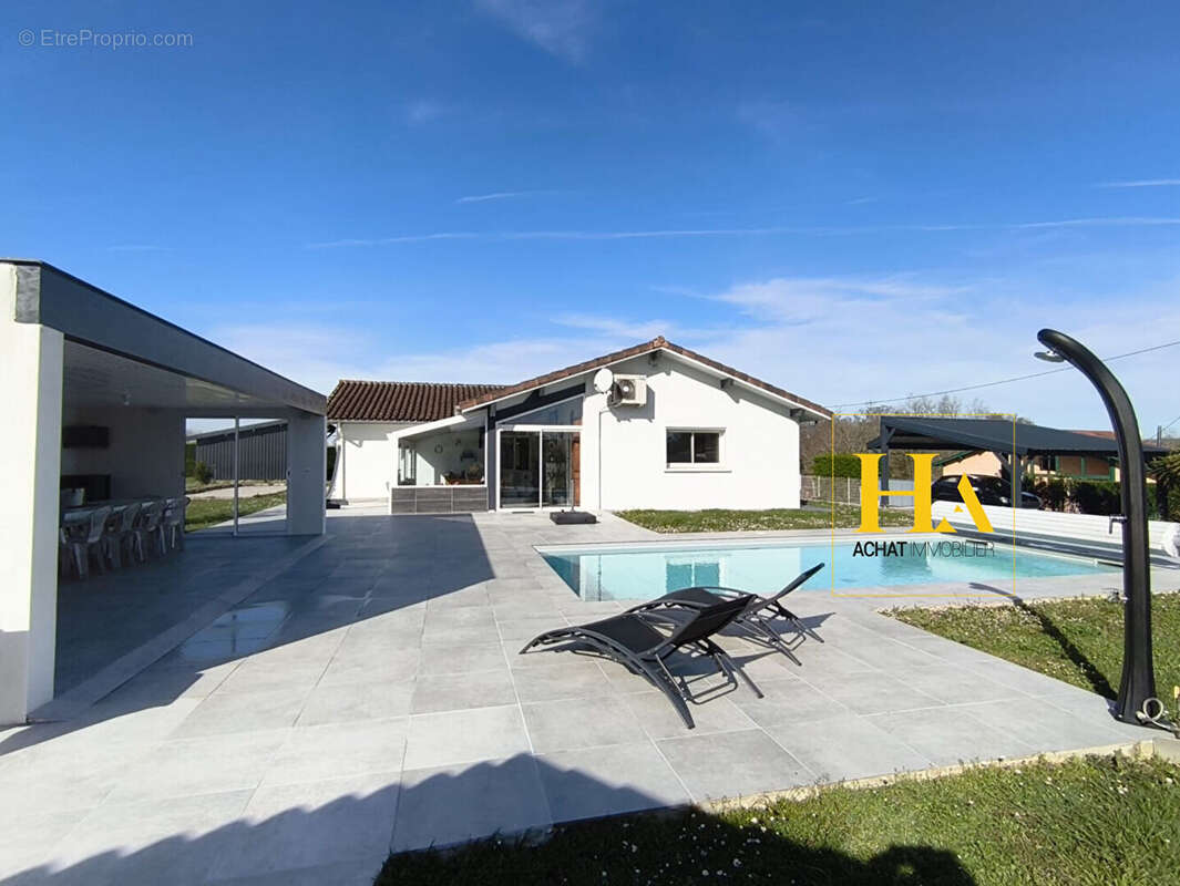 Maison à PEYREHORADE