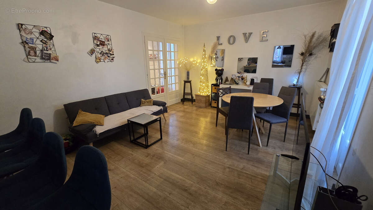 Appartement à AIX-LES-BAINS