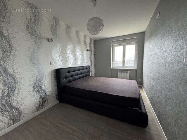 Photo 5 - Appartement à SAINT-GENEST-LERPT