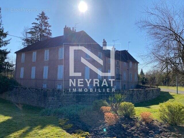 Appartement à ARNAY-LE-DUC