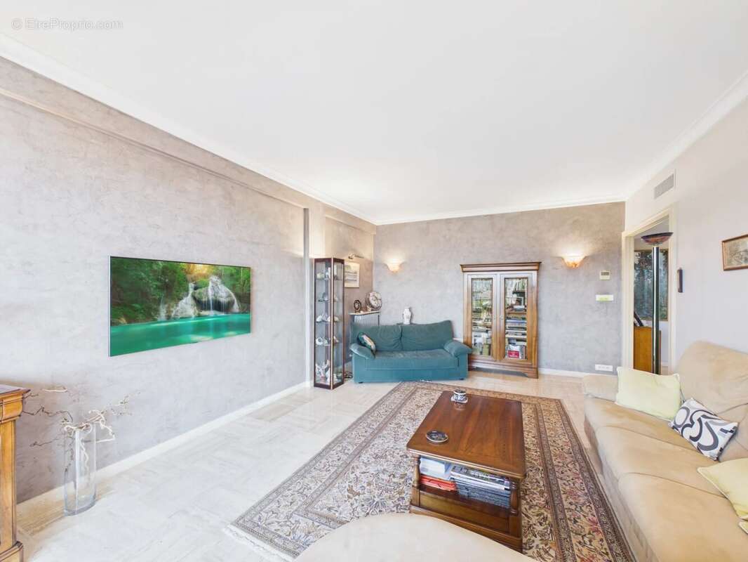 À vendre – Superbe 3 pièces de 78 m² en résidence recherchée - photo 5