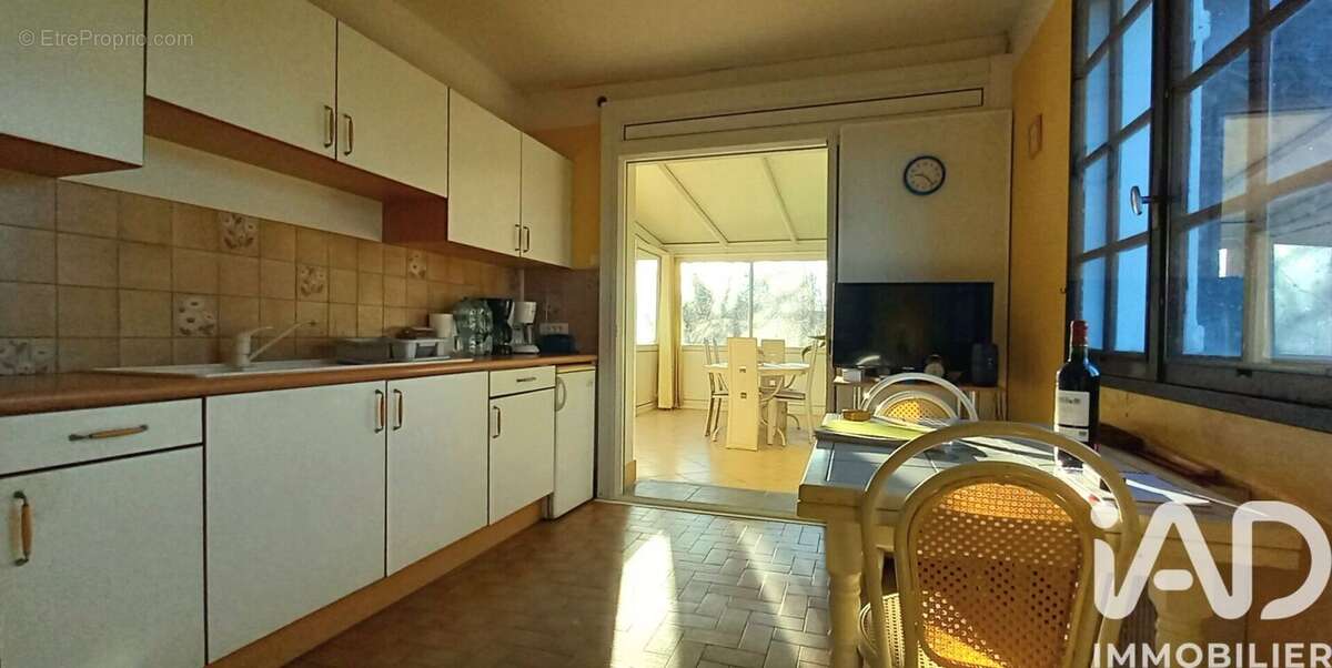 Maison 146 m² à Aynac  - photo 6