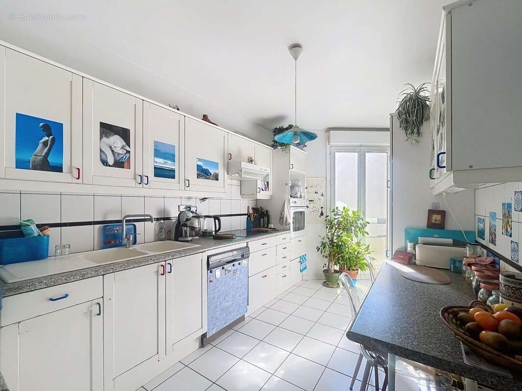 Appartement à FONTAINE