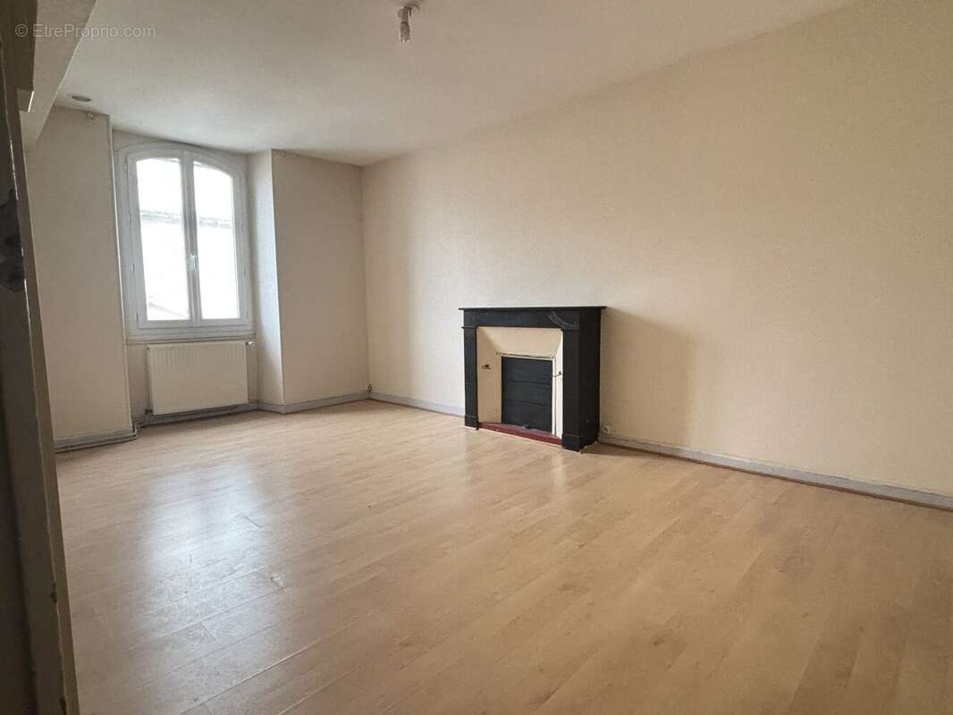 Maison à BEAUFORT-EN-VALLEE