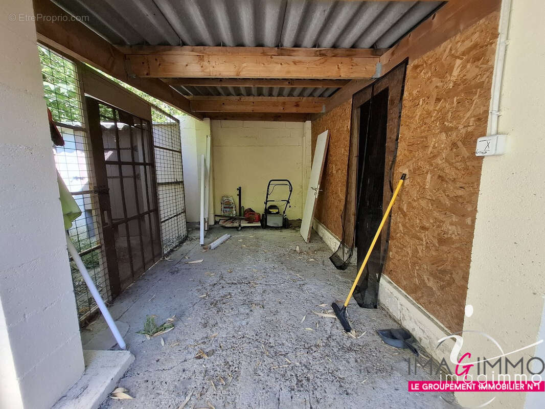 Dans un environnement exceptionnel, boisé, découvrez cette bâtisse de 1869, de plus de 200 m2 de surface utile - photo 13
