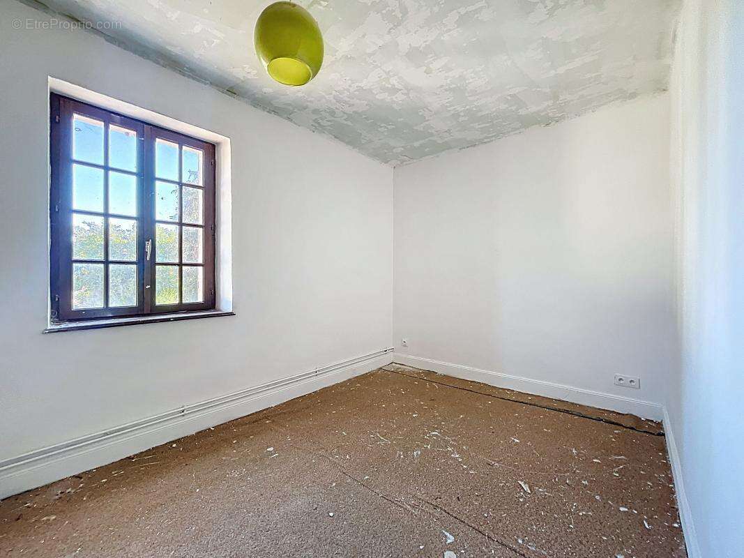 Maison à LES COTES-D'AREY