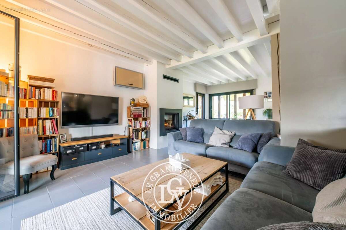 Maison à FONTAINEBLEAU