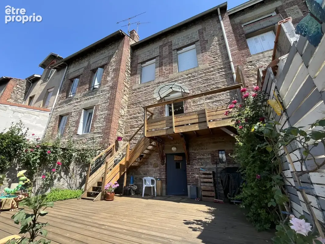 Maison à LA FOUILLOUSE