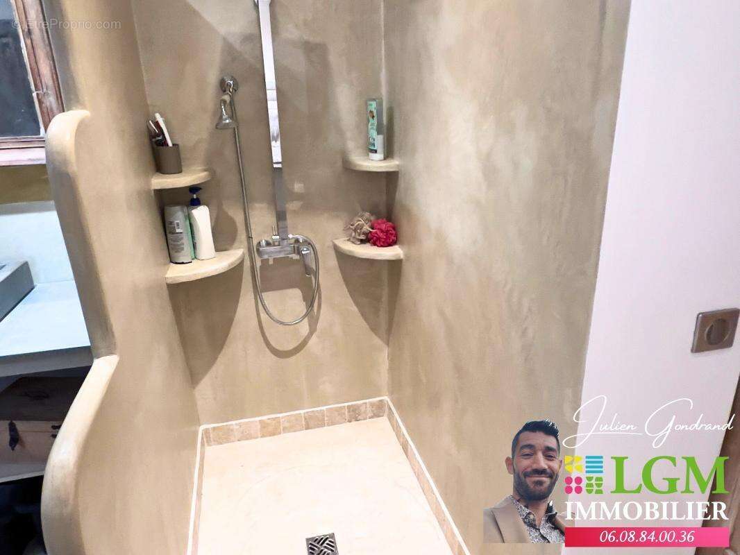 Appartement à AIGUES-MORTES