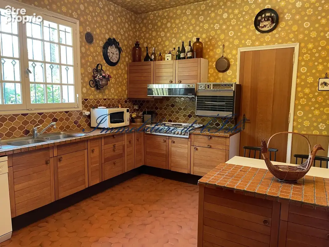 Aux portes de perigueux, demeure familiale au coeur de 9 hectares - photo 8