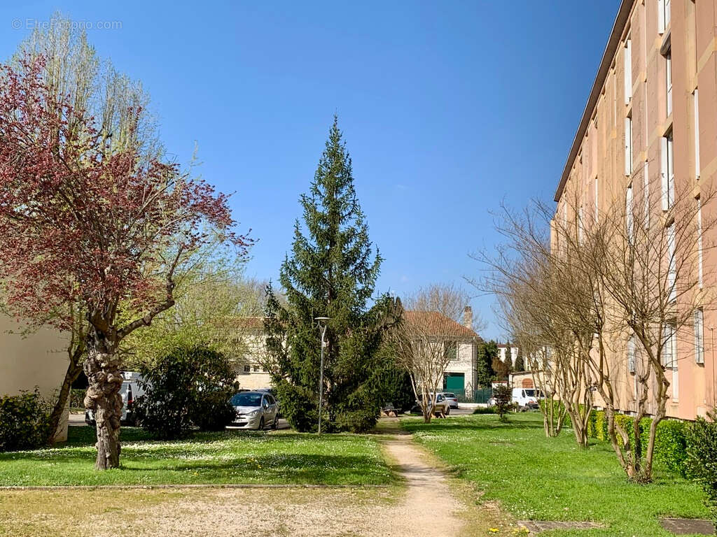 Appartement à CAHORS