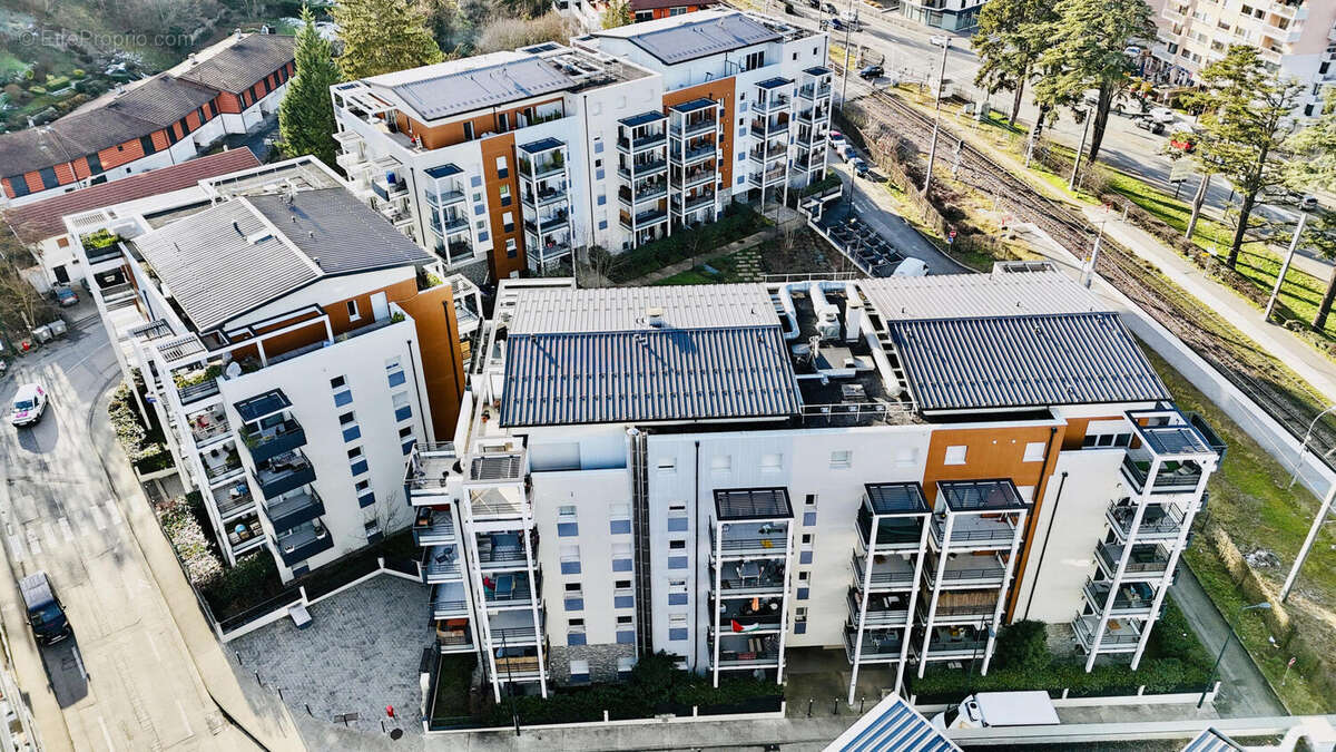 EXCLUSIVITE St Julien-en-Genevois Appartement T3 en étage dans résidence de 2016... - photo 18