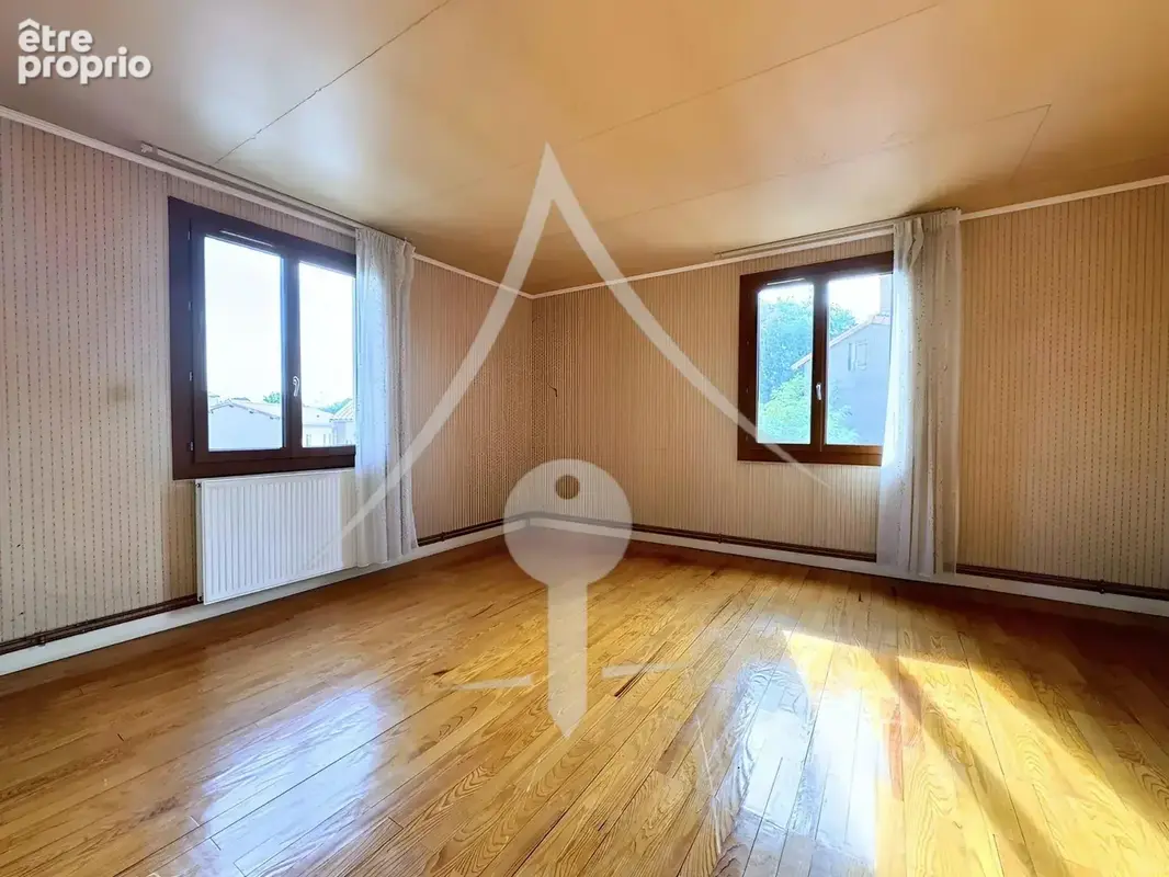Maison de village T5 168 m² à Lavernose-Lacasse (31410) – garage - photo 14