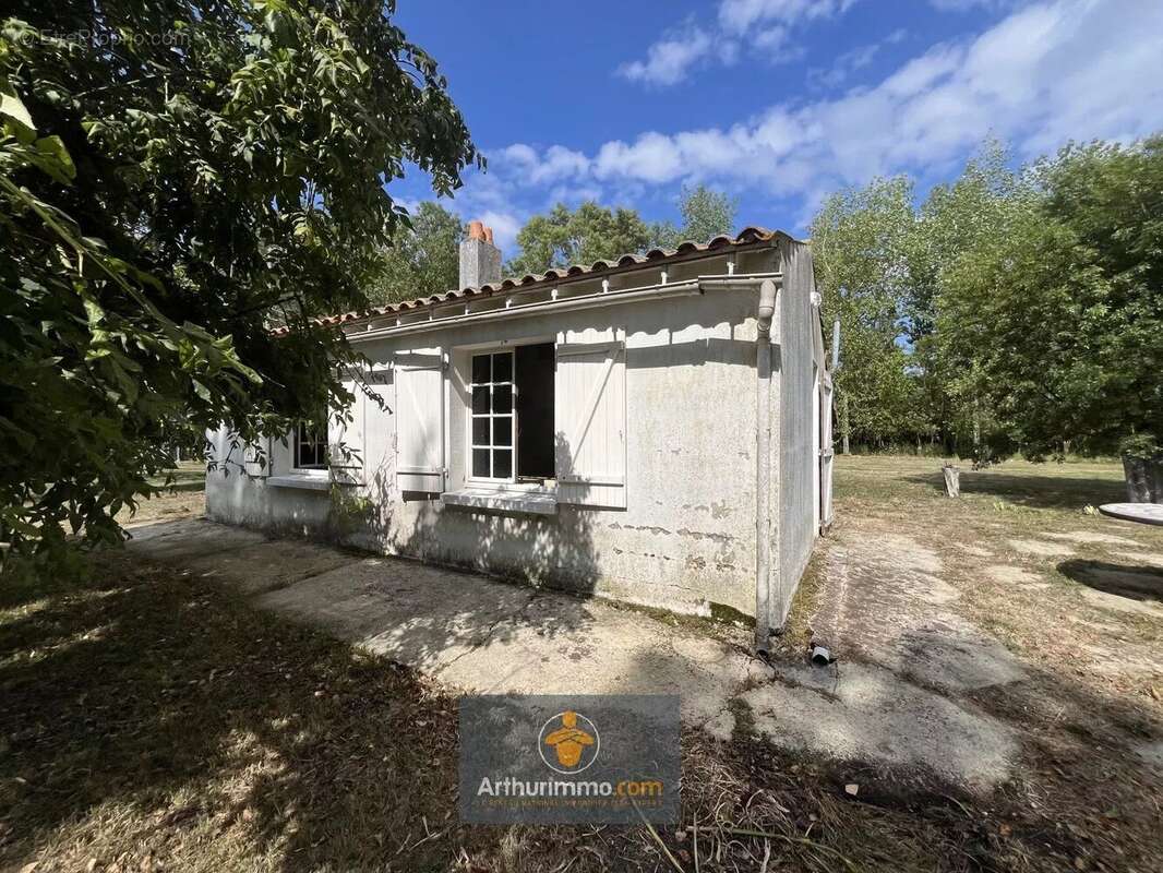 Maison à LA RONDE