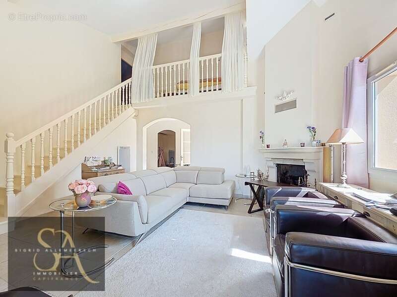 Maison à CARLA-BAYLE