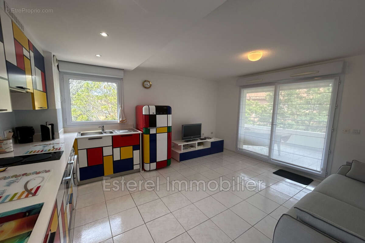 Appartement 26 m² à La Seyne-Sur-Mer  - photo 3