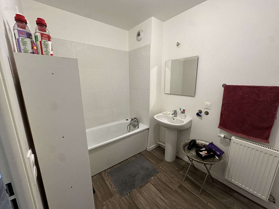 Appartement à LE BLANC-MESNIL