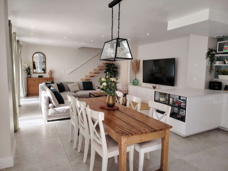 Maison à MIGNE-AUXANCES