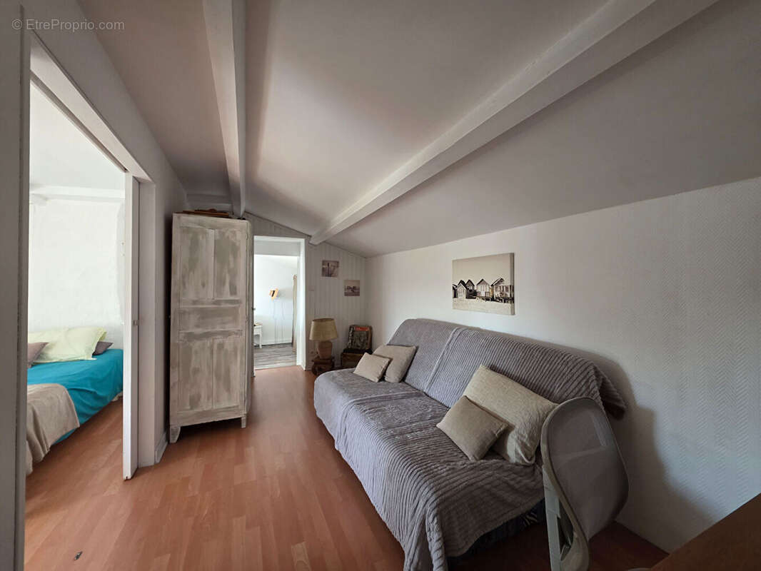 Maison à TONNAY-CHARENTE