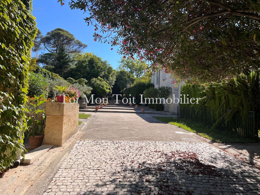 Maison à SAINT-COME-ET-MARUEJOLS