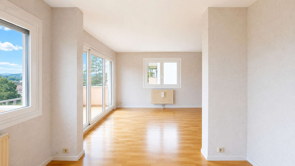 Appartement 4 pièces - 92 m2 - photo 2