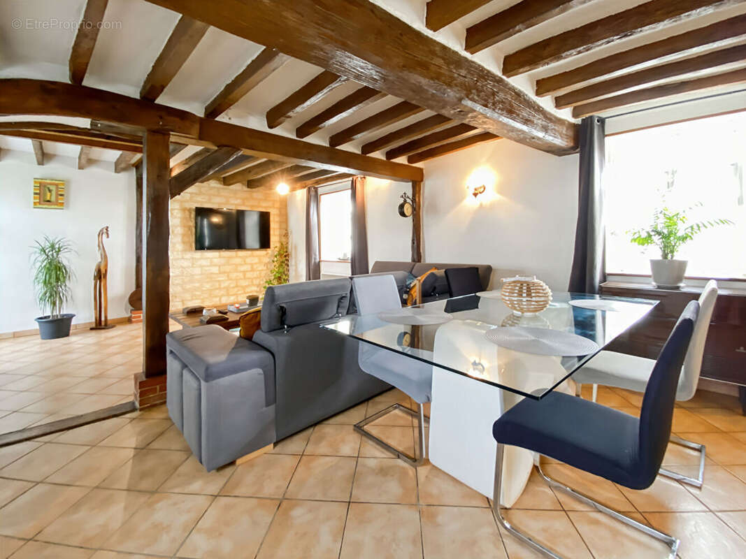 Maison à ILLIERS-L'EVEQUE