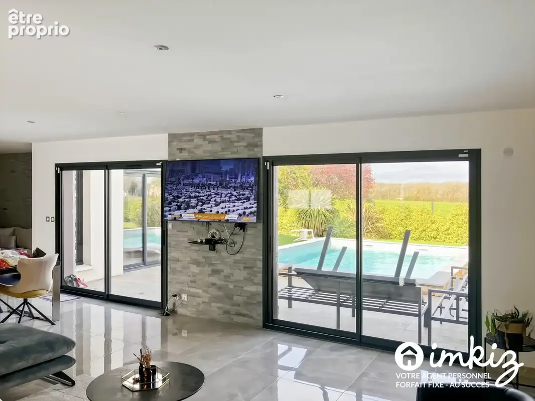 Maison contemporaine 6 pièces avec piscine - photo 4