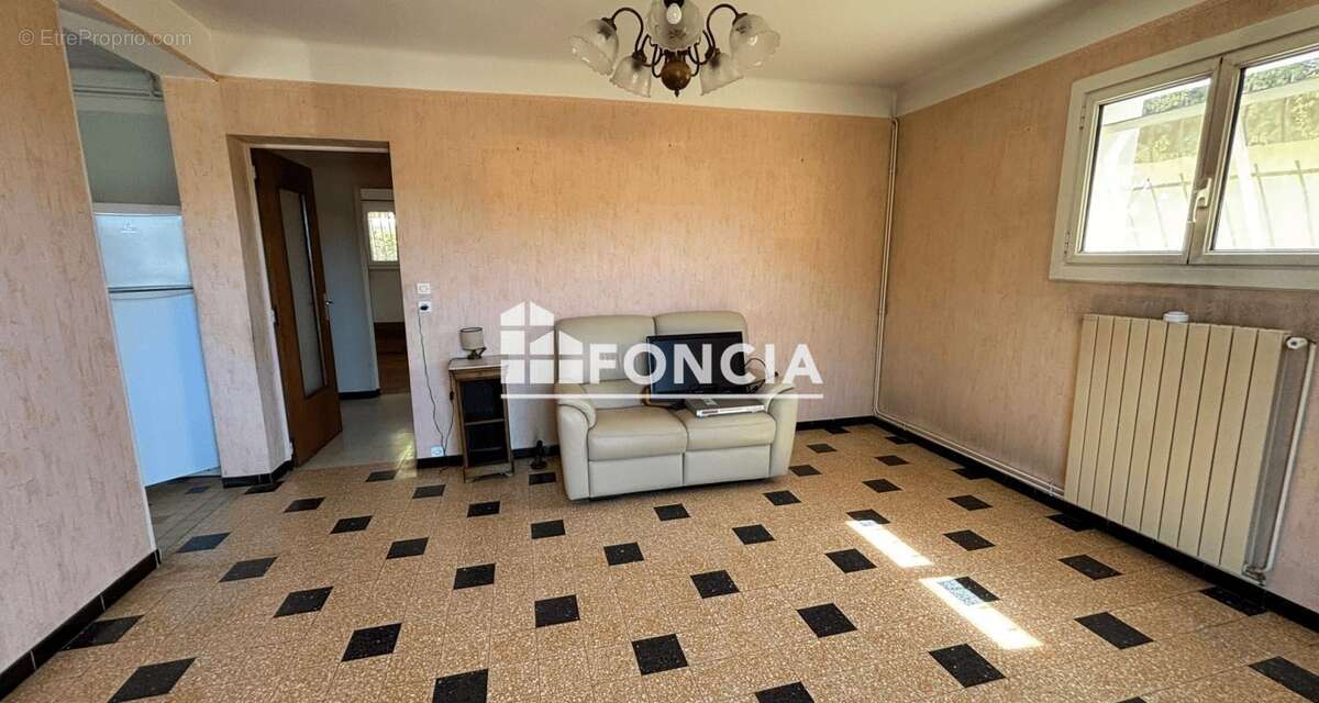 Maison à CARQUEIRANNE