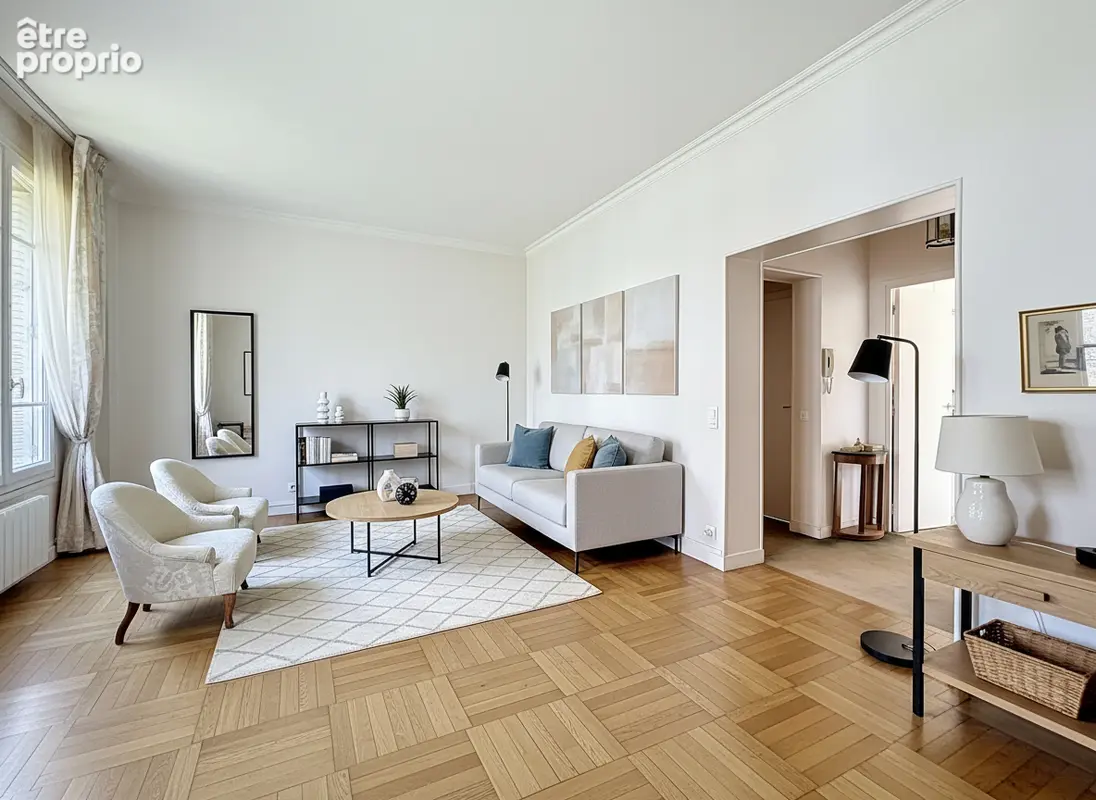 Appartement à SURESNES