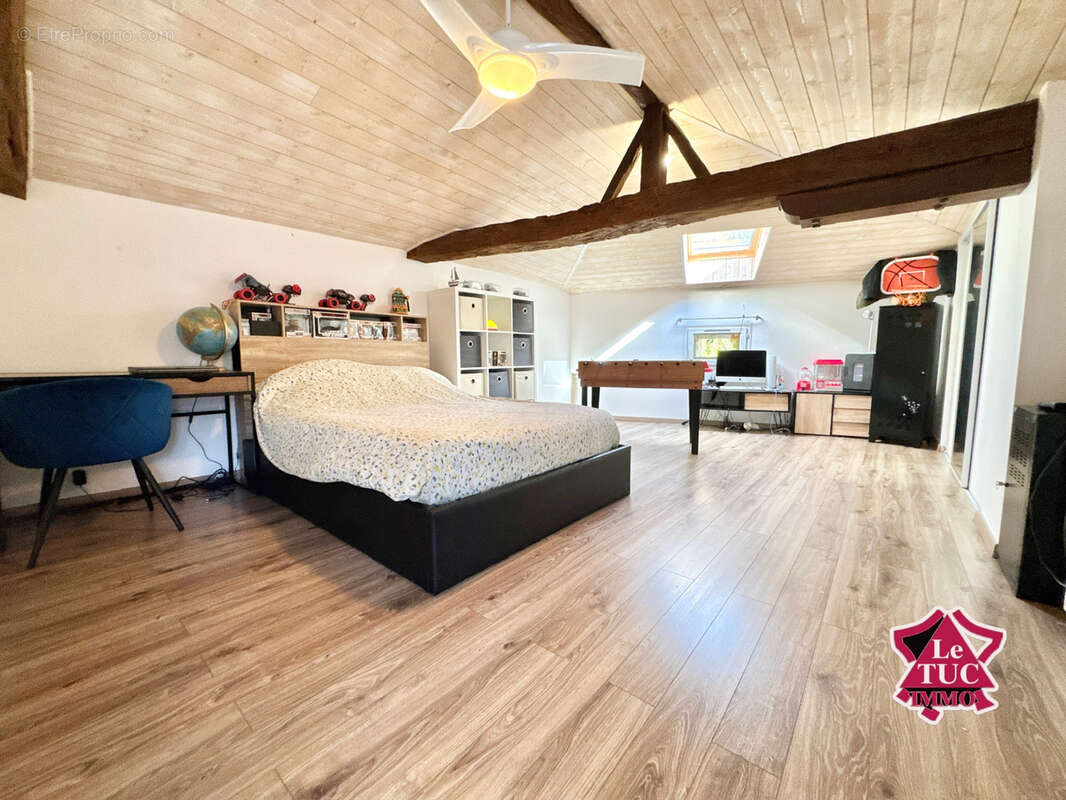 Maison à PENNE-D&#039;AGENAIS