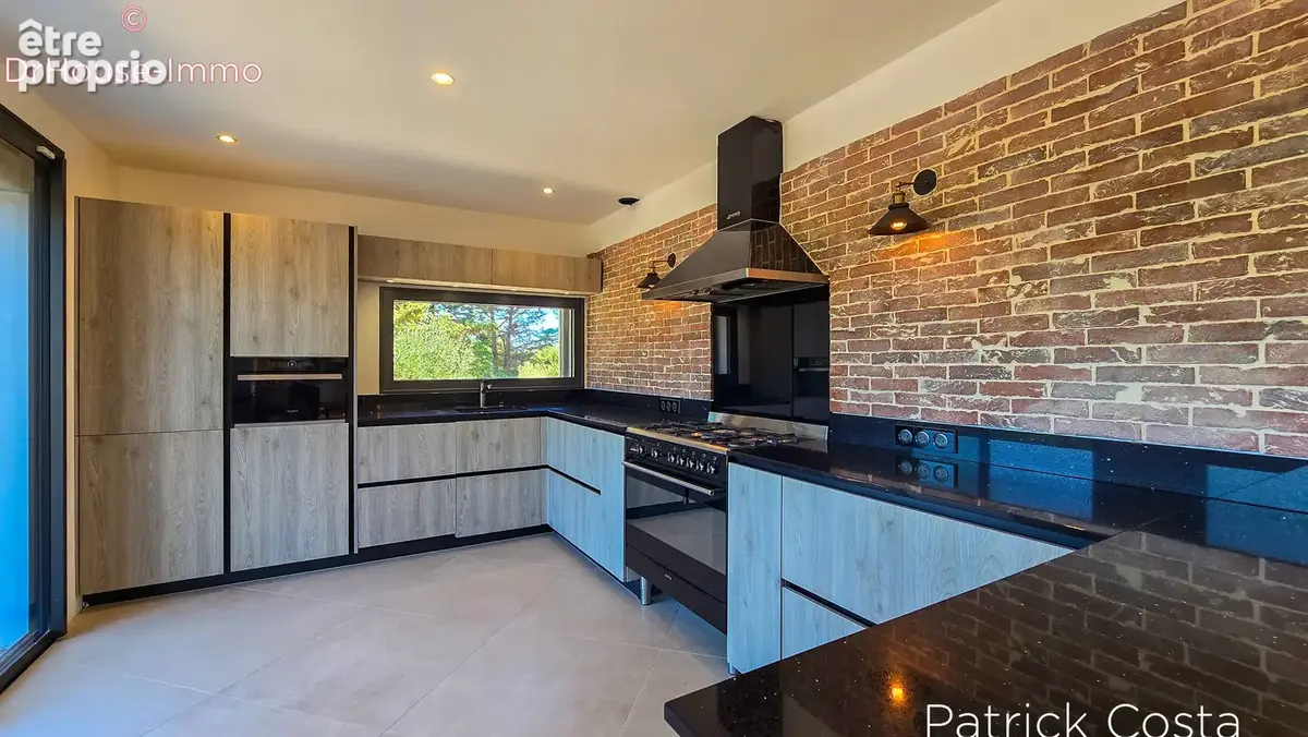 Maison 7 pièces 192 m² à vendre à Cuers (83390) - photo 27