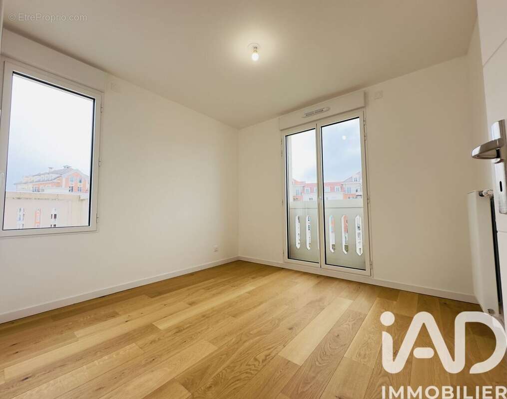 Photo 4 - Appartement à LE PLESSIS-ROBINSON