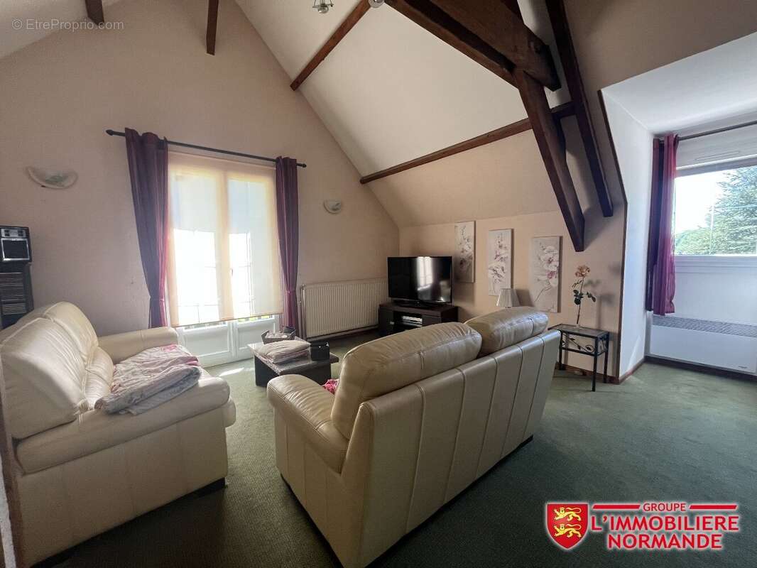 Maison à PACY-SUR-EURE