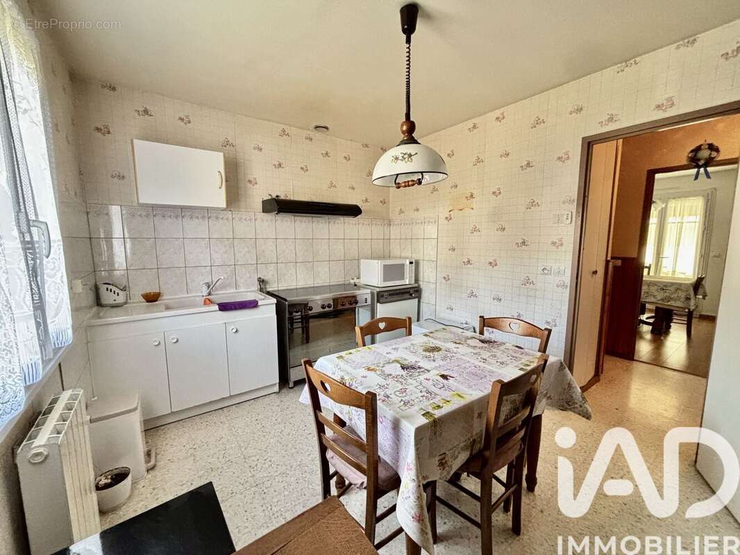 Photo 8 - Maison à CHASSIERS