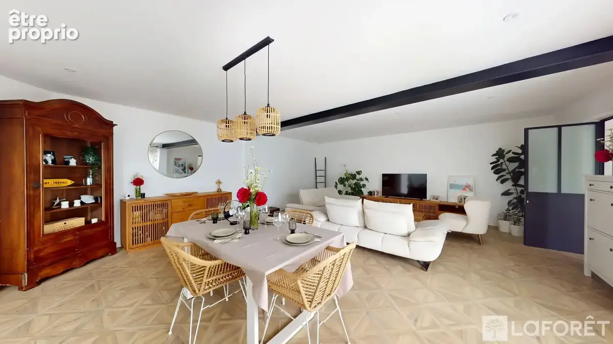 A Vendre, Maison, 3 chambres, Confort de plain pied, parking, Caves champenoises, Terrasse - photo 3
