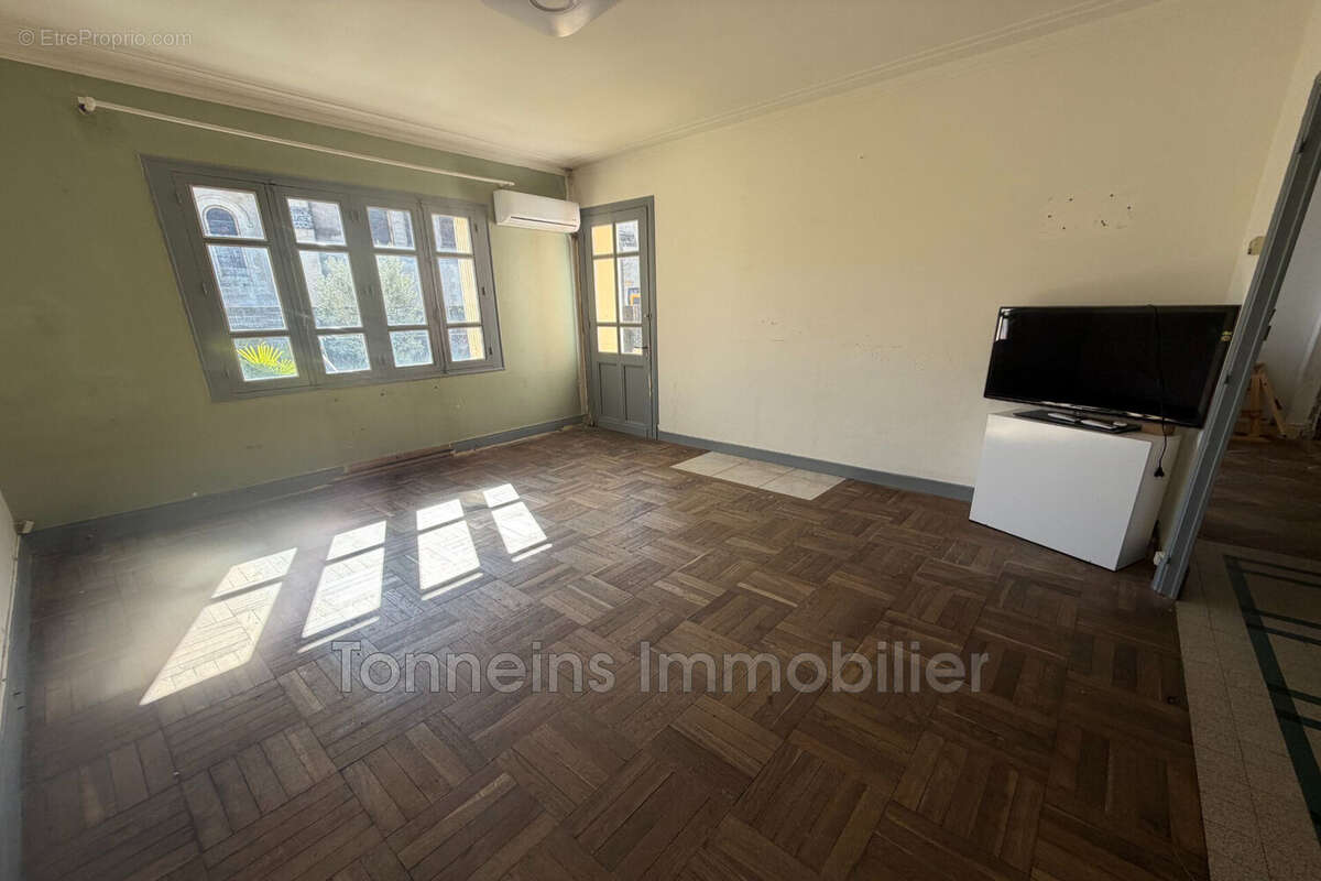 Maison à TONNEINS