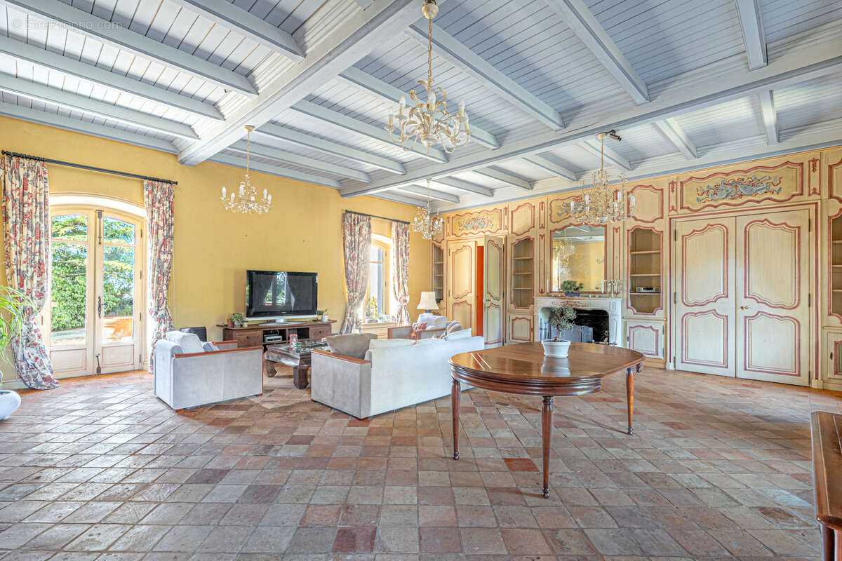 Maison à LEVENS