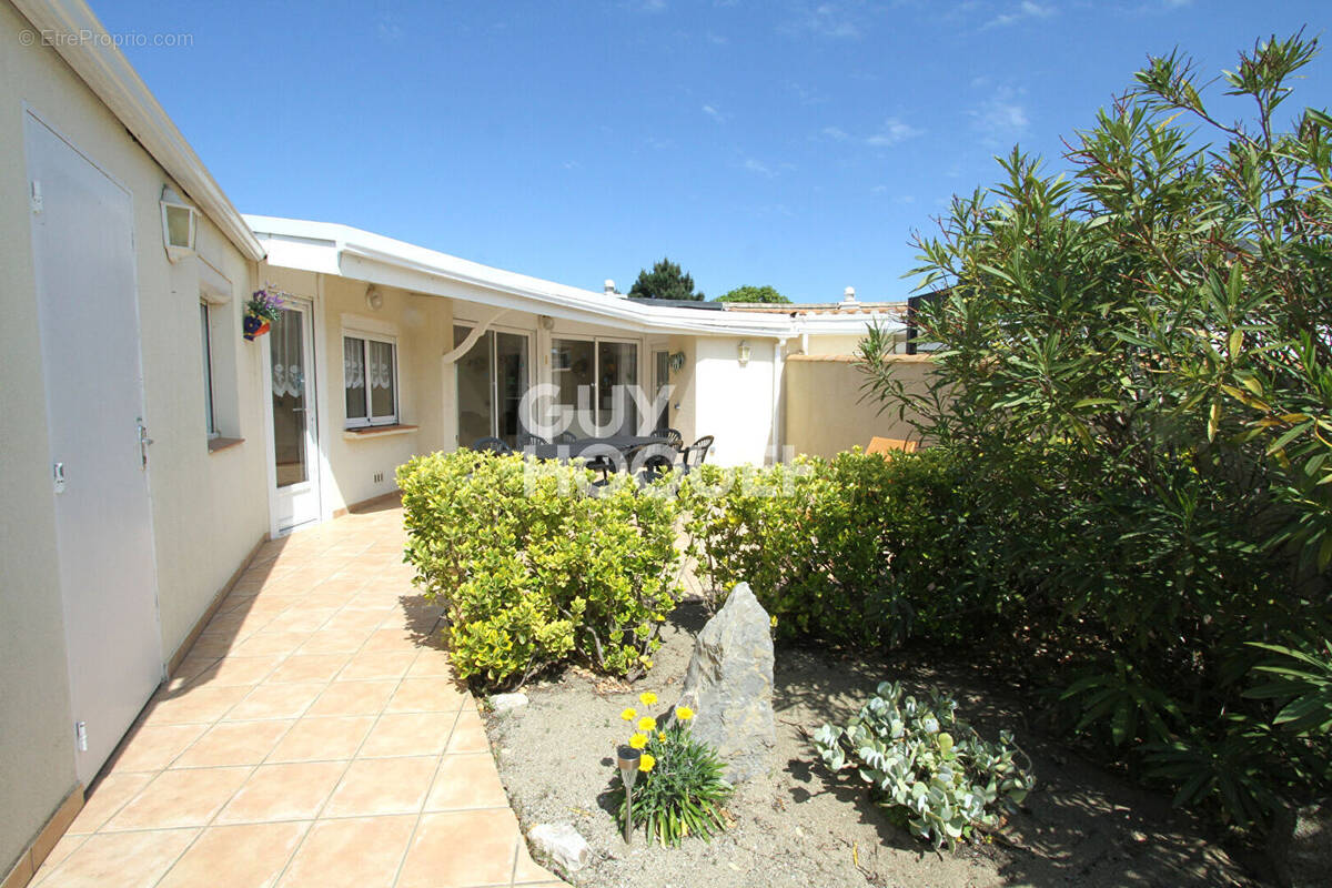 Maison à TORREILLES