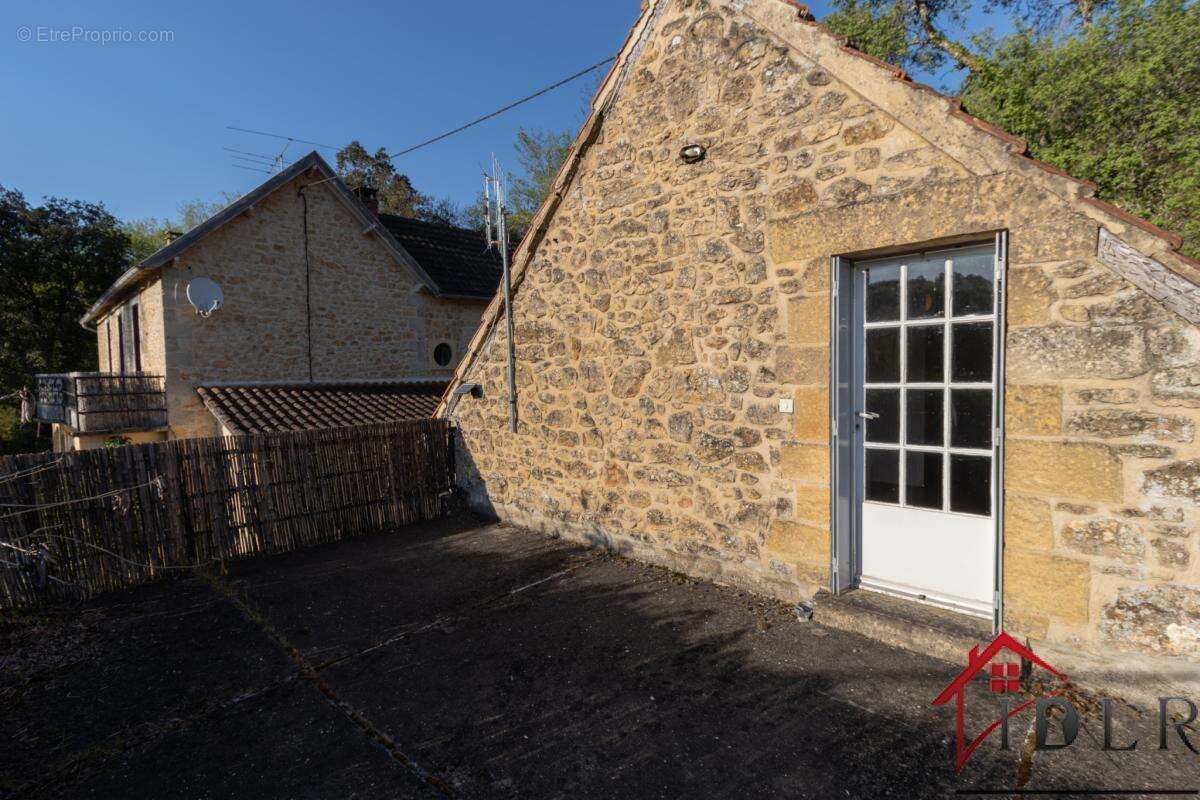 Maison à GROLEJAC