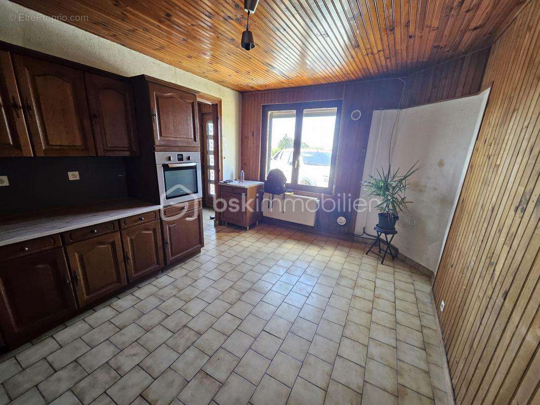 *Maison à vendre en plein cœur du circuit du souvenir* - photo 5