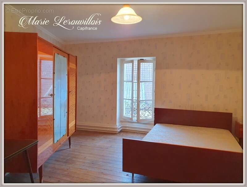 Maison à CHAOURCE