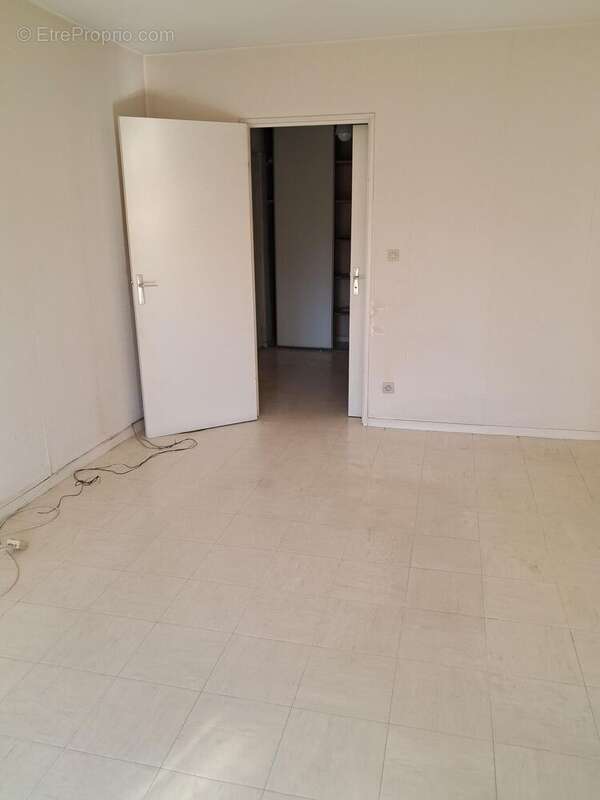 Photo 6 - Appartement à MARSEILLE-6E