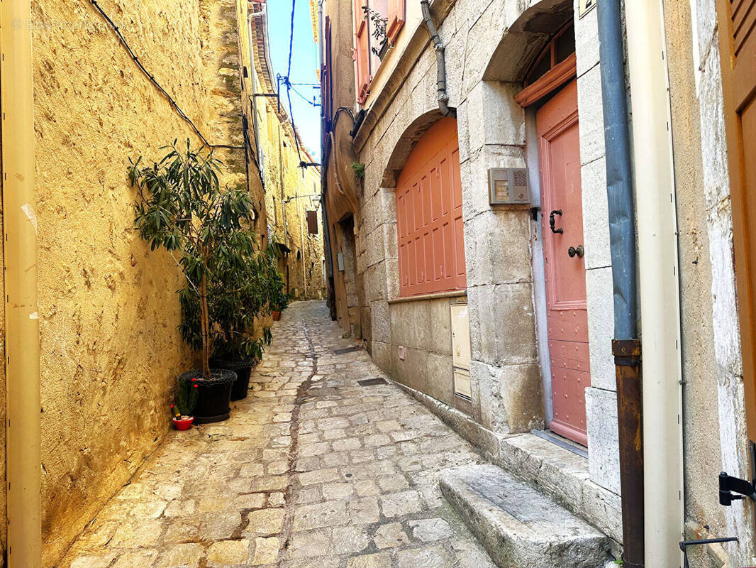 Appartement à CALLIAN