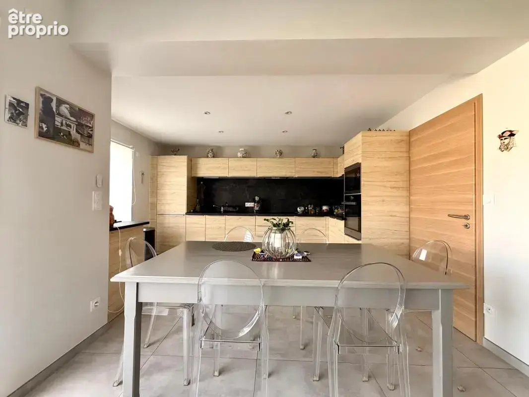 ARC SUR TILLE CENTRE : Maison de plain-pied 3 chambres sur un terrain de 523 m² - photo 8