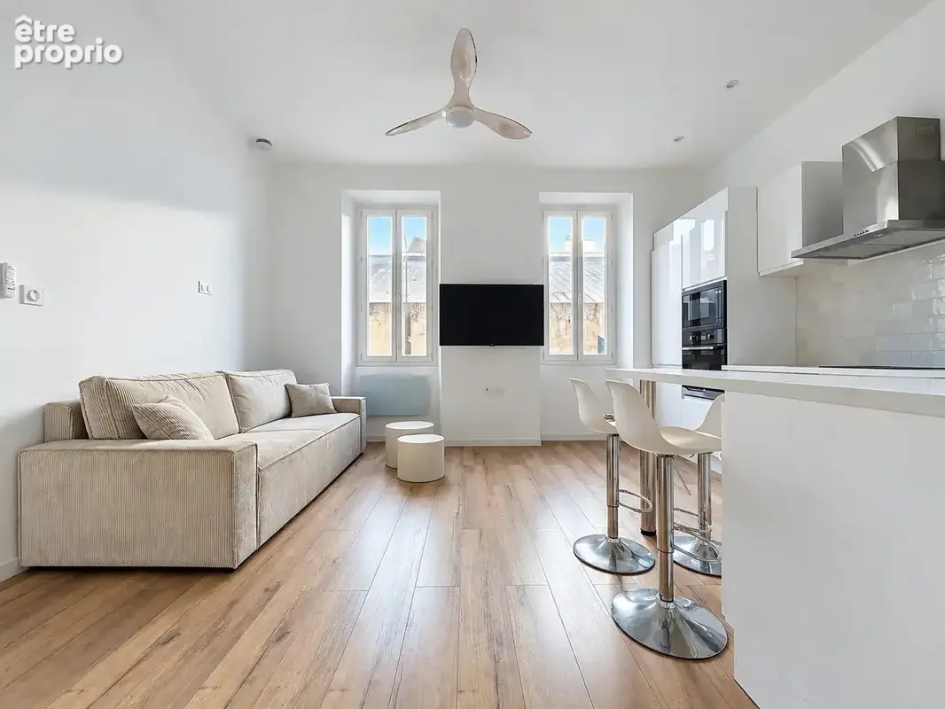Appartement à MARSEILLE-5E